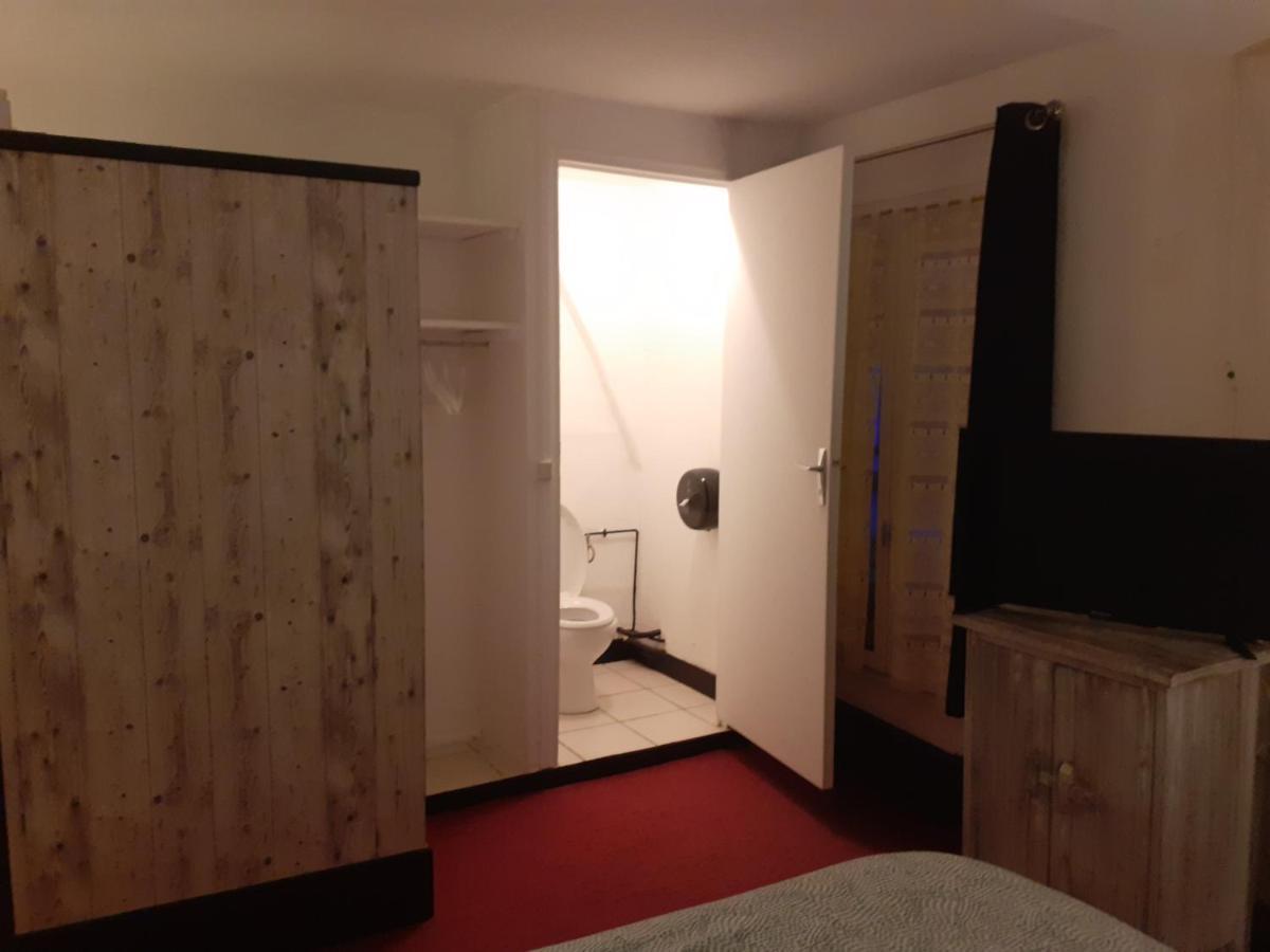 Le Grand Cerf Hotel Nonancourt Buitenkant foto